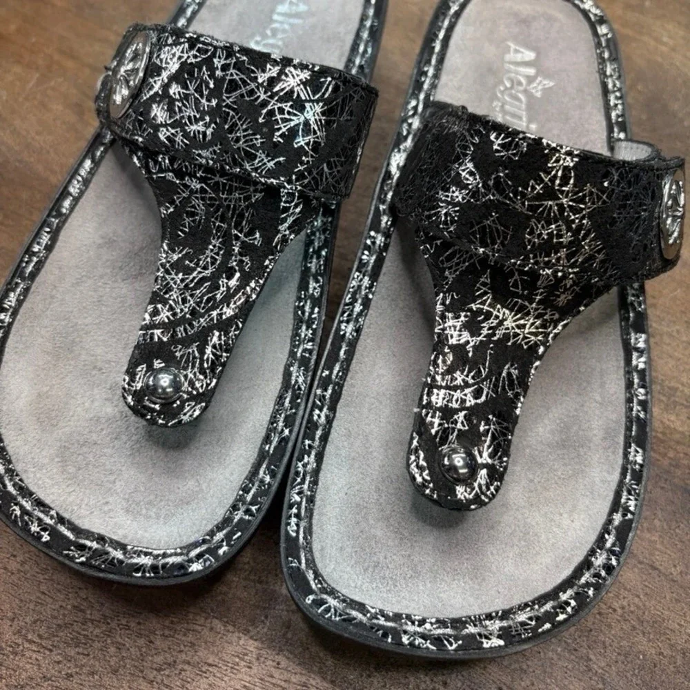 Alegria Sandals EU Size 36 US 6 Black Metallic Leather Arch Support‎